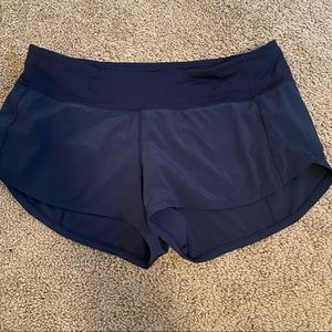 Lululemon speed up short in Navy. Size 6 reg